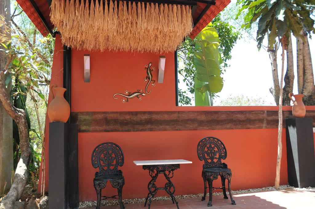 Date & Dine Resort Antipolo Exterior foto